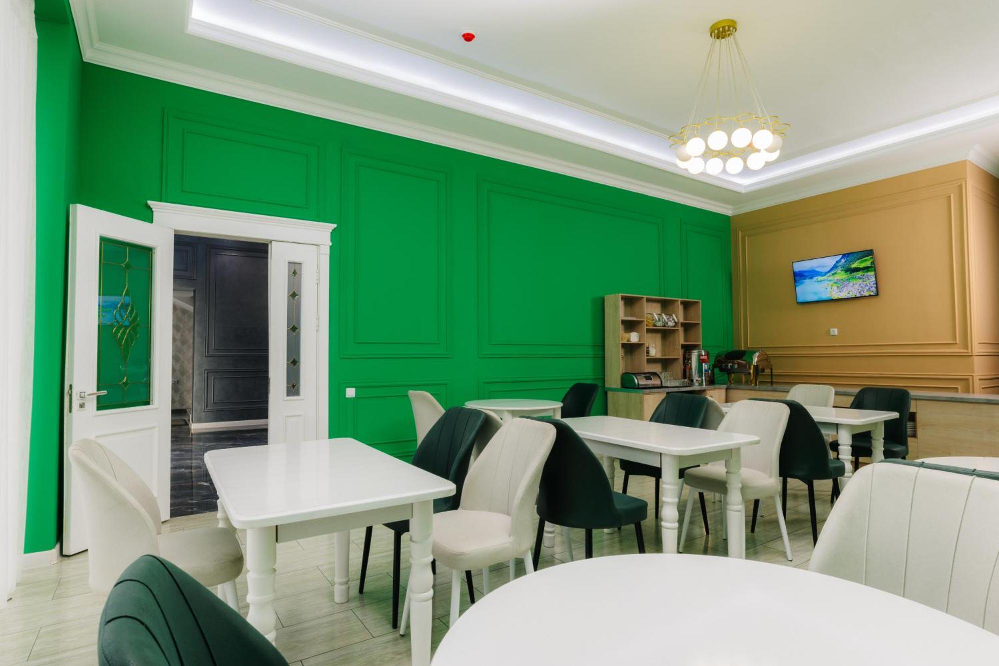 Resident Hotel ทาชเคนต์ ภายนอก รูปภาพ
